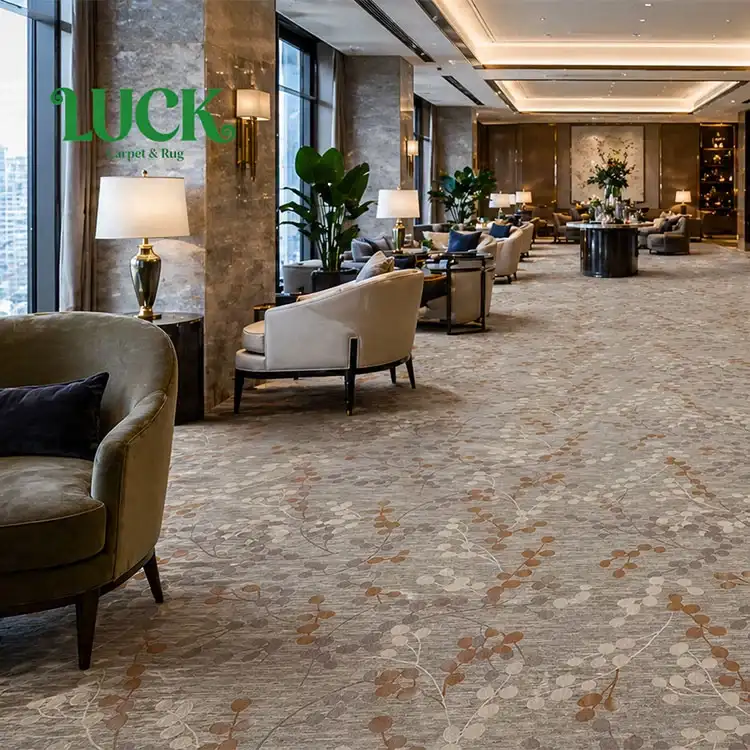 Ulltryckt vägg till vägg matta för hotell